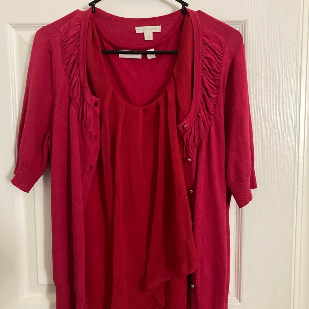 Magenta NYandCo women’s aweater set. M and L.
